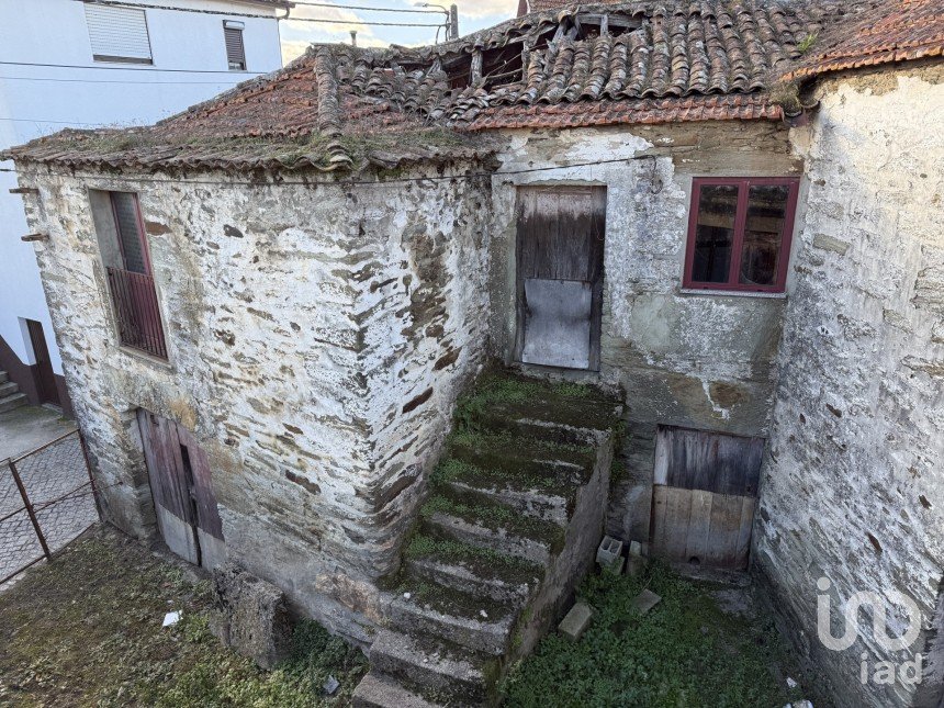Maison T4 à Galafura e Covelinhas de 706 m²