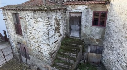 House T4 in Galafura e Covelinhas of 706 m²