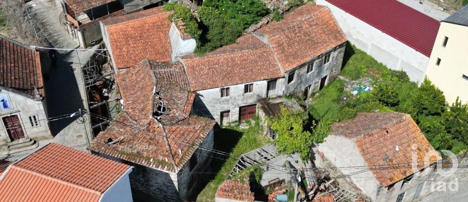 Maison T4 à Galafura e Covelinhas de 706 m²