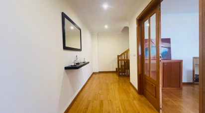 Maison de ville T4 à Esposende, Marinhas e Gandra de 192 m²