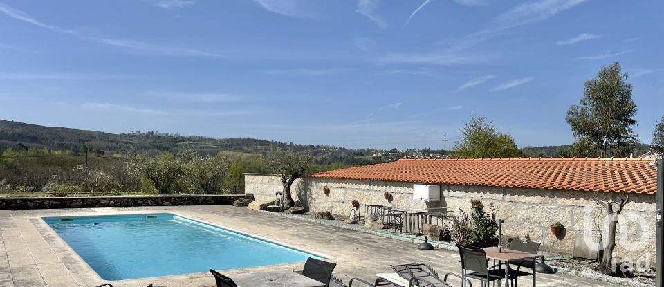 Ferme T6 à Quintela de Azurara de 450 m²