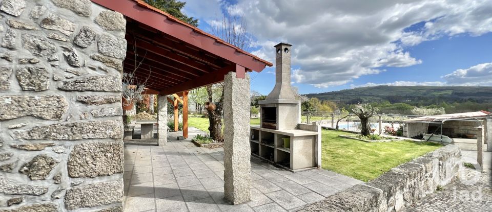 Ferme T6 à Quintela de Azurara de 450 m²