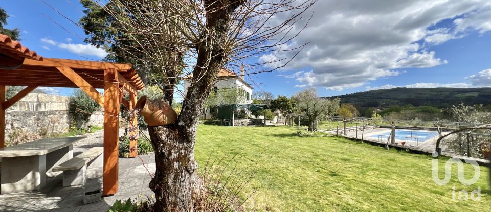 Ferme T6 à Quintela de Azurara de 450 m²