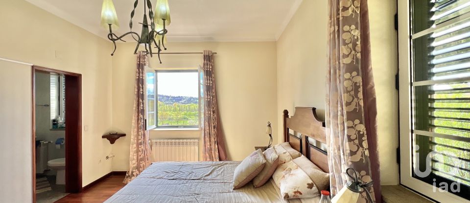 Ferme T6 à Quintela de Azurara de 450 m²