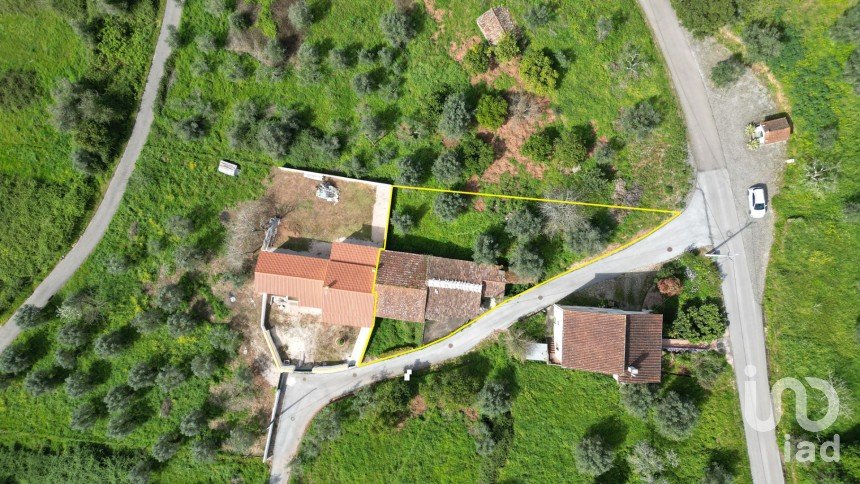 Casa de aldeia T4 em São Miguel, Santa Eufémia e Rabaçal de 190 m²