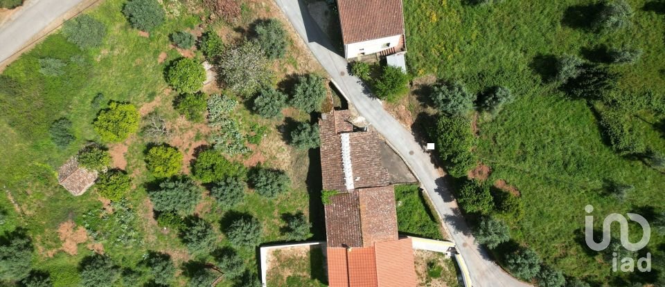 Casa de aldeia T4 em São Miguel, Santa Eufémia e Rabaçal de 190 m²