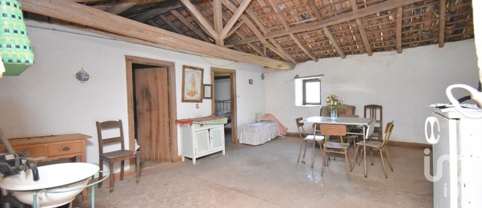 Casa de aldeia T4 em São Miguel, Santa Eufémia e Rabaçal de 190 m²