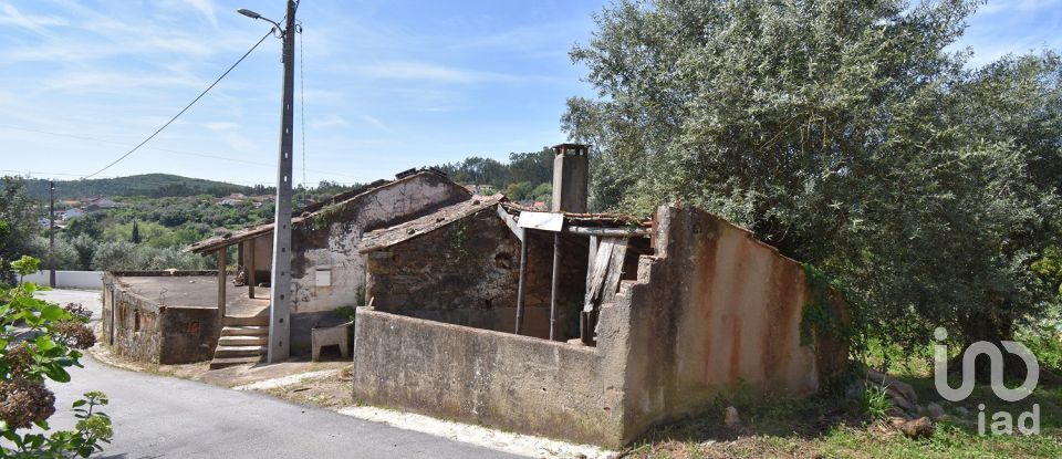 Casa de aldeia T4 em São Miguel, Santa Eufémia e Rabaçal de 190 m²