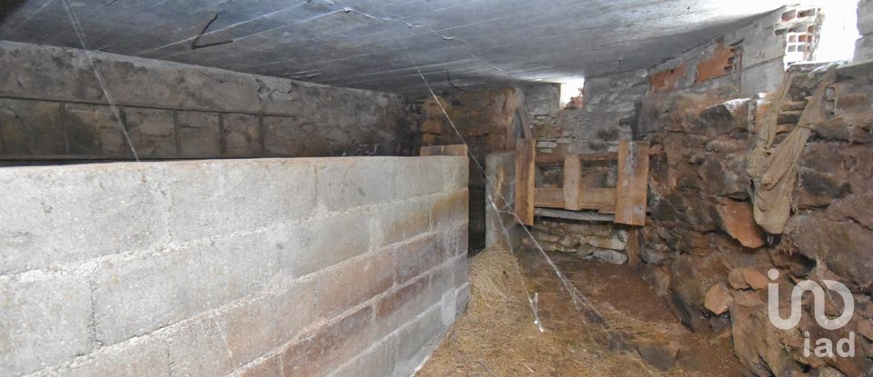 Casa de aldeia T4 em São Miguel, Santa Eufémia e Rabaçal de 190 m²