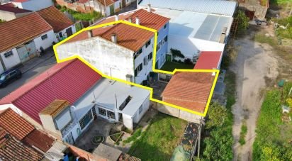 House T5 in Benfica do Ribatejo of 175 m²