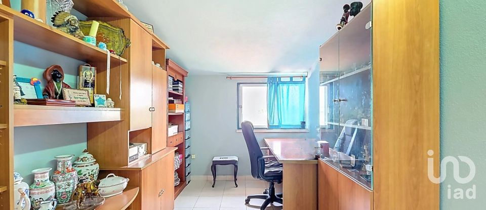 House T5 in Benfica do Ribatejo of 175 m²