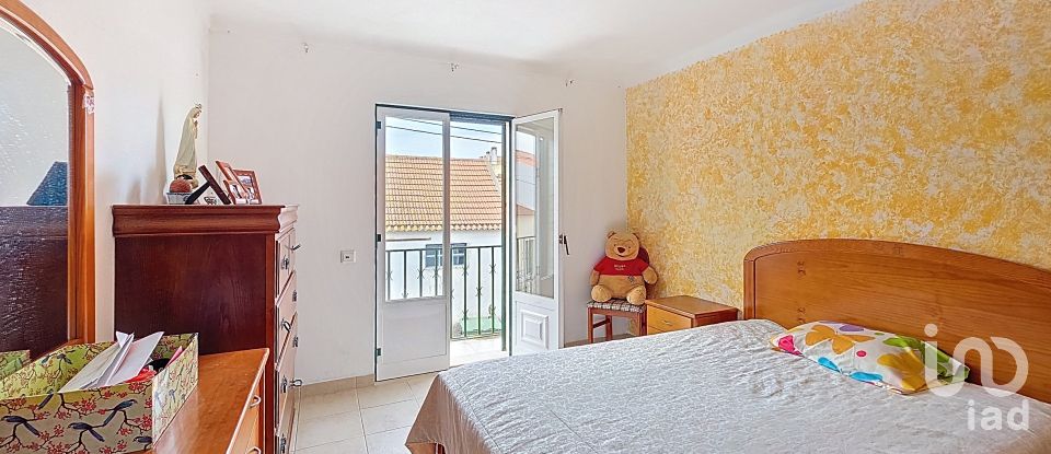 House T5 in Benfica do Ribatejo of 175 m²