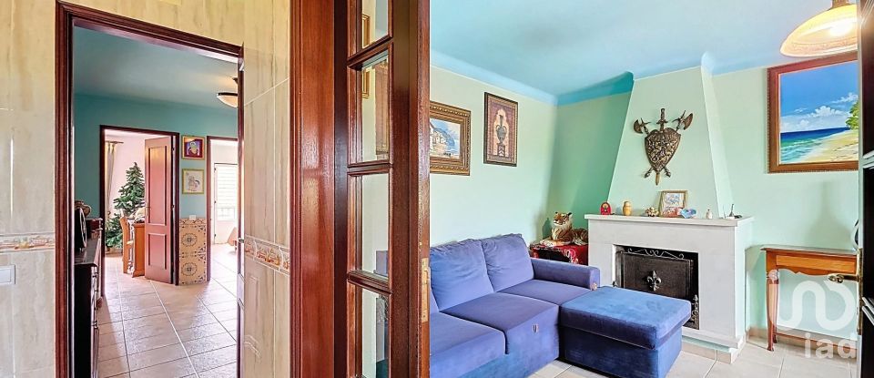 House T5 in Benfica do Ribatejo of 175 m²