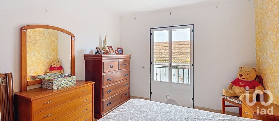 House T5 in Benfica do Ribatejo of 175 m²