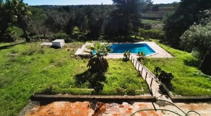 Maison T3 à Estômbar e Parchal de 235 m²