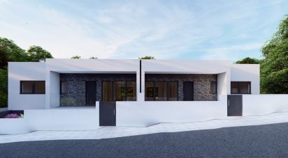 Maison T3 à Charneca De Caparica E Sobreda de 100 m²