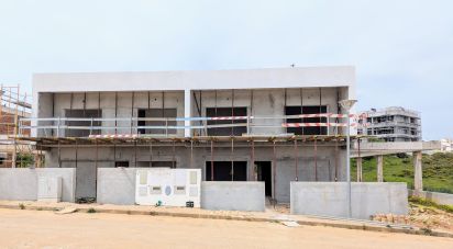 Maison T4 à Estômbar e Parchal de 250 m²