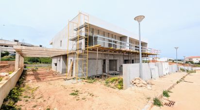 Maison T4 à Estômbar e Parchal de 250 m²