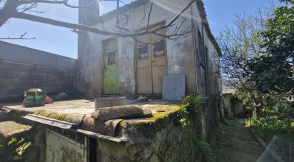 Maison T2 à Santa Marta de Portuzelo de 120 m²