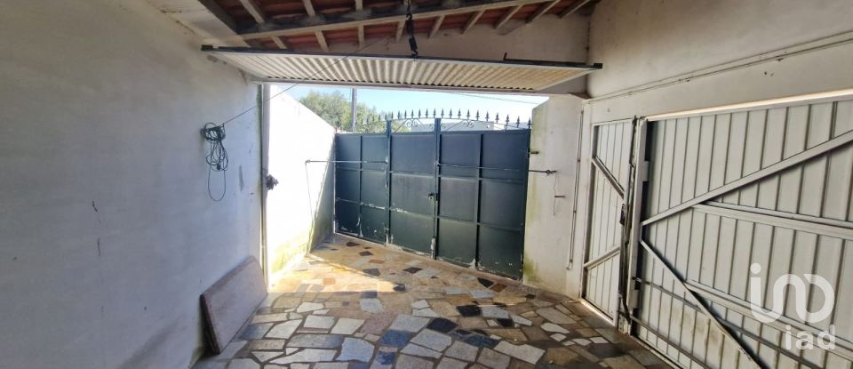 Moradia T2 em Santa Marta de Portuzelo de 120 m²