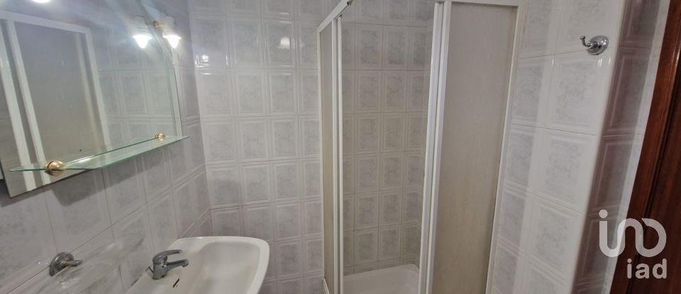 Moradia T2 em Santa Marta de Portuzelo de 128 m²