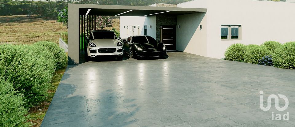 Moradia T3 em Rio Maior de 167 m²