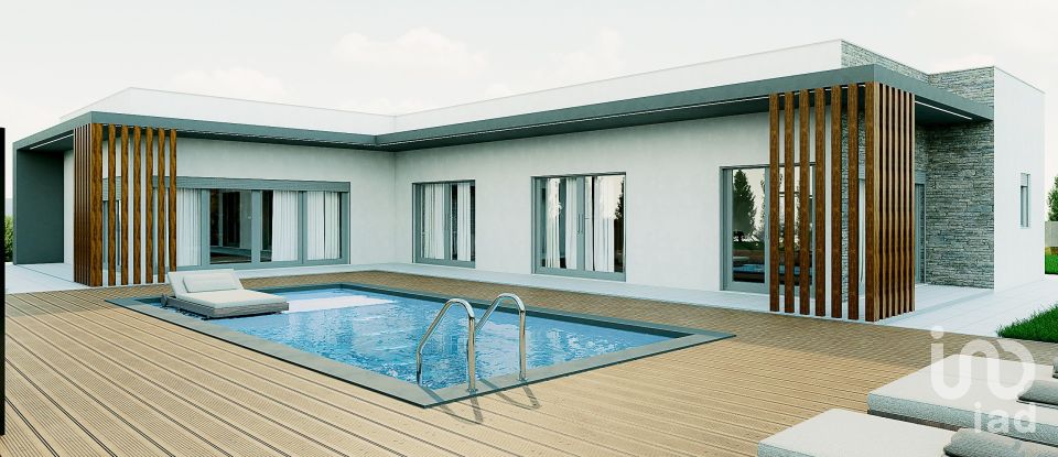 Moradia T3 em Rio Maior de 167 m²