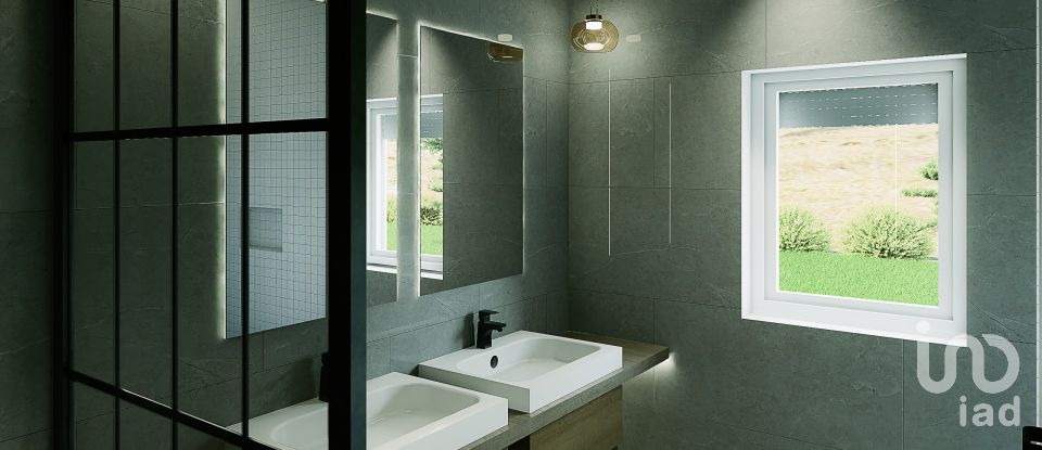 Moradia T3 em Rio Maior de 167 m²