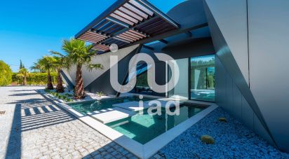 Maison T4 à Lagoa e Carvoeiro de 233 m²