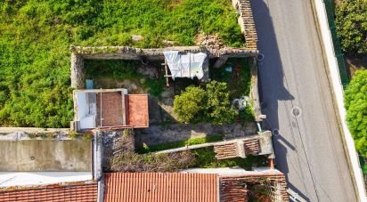 Terrain à bâtir à Azueira e Sobral da Abelheira de 301 m²