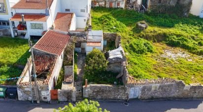 Terrain à bâtir à Azueira e Sobral da Abelheira de 301 m²