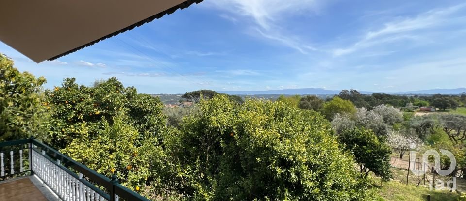 Ferme T5 à Lajeosa do Dão de 315 m²