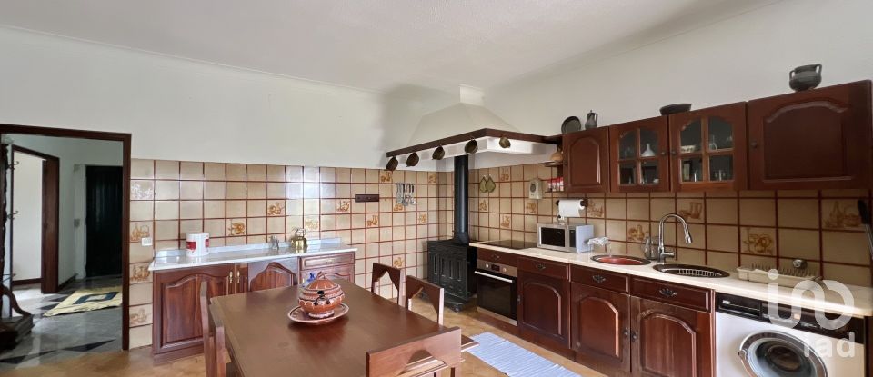 Ferme T5 à Lajeosa do Dão de 315 m²