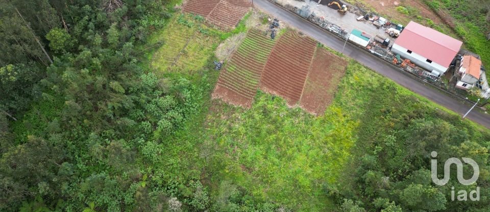 Terrain à bâtir à São Jorge de 3 630 m²