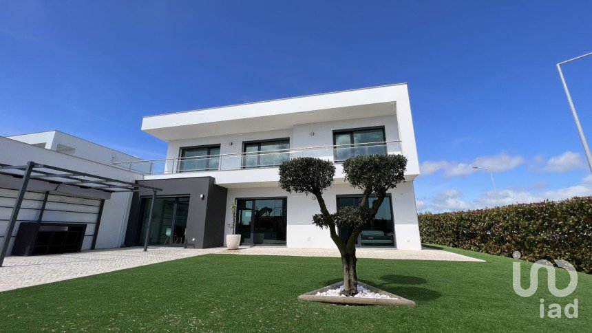 Moradia T4 em Carvalhal de 227 m²