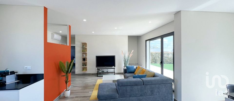 Moradia T4 em Carvalhal de 227 m²