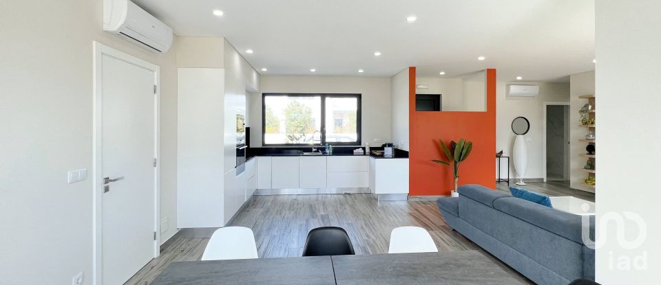 Moradia T4 em Carvalhal de 227 m²