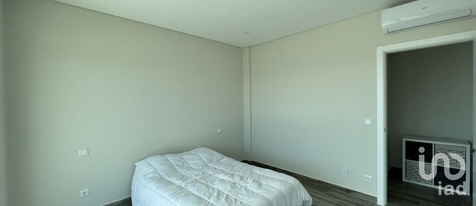 Moradia T4 em Carvalhal de 227 m²