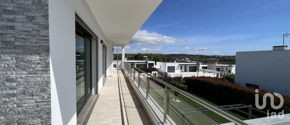 Moradia T4 em Carvalhal de 227 m²