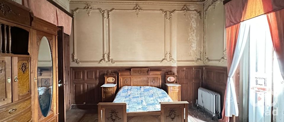 House T19 in Tortosendo of 1,200 m²