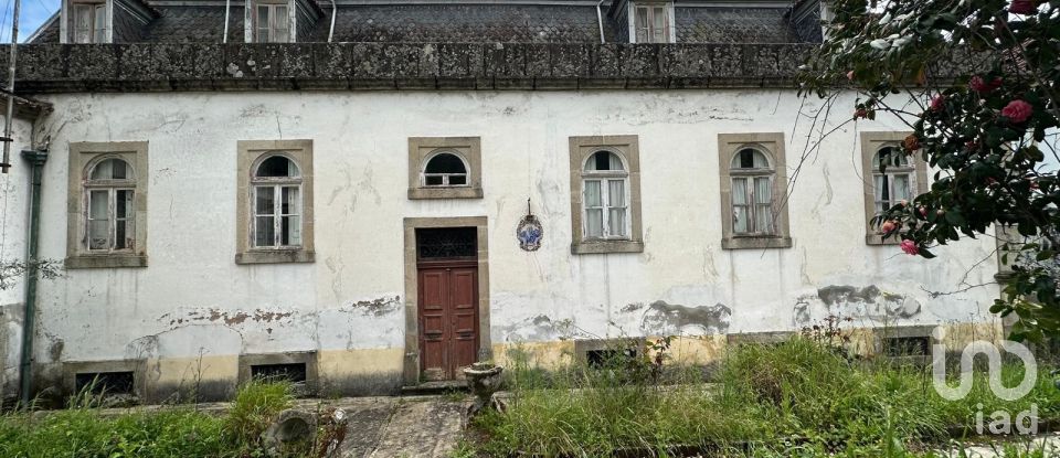 House T19 in Tortosendo of 1,200 m²