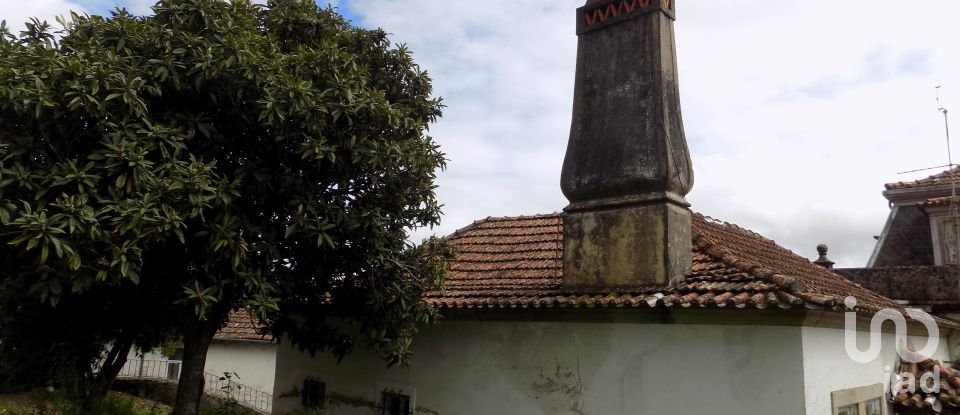 House T19 in Tortosendo of 1,200 m²