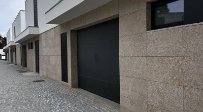 Maison T3 à Abade de Neiva de 163 m²