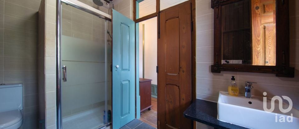 Maison traditionnelle T8 à Vila Nova do Ceira de 394 m²