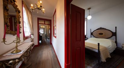 Maison traditionnelle T8 à Vila Nova do Ceira de 394 m²