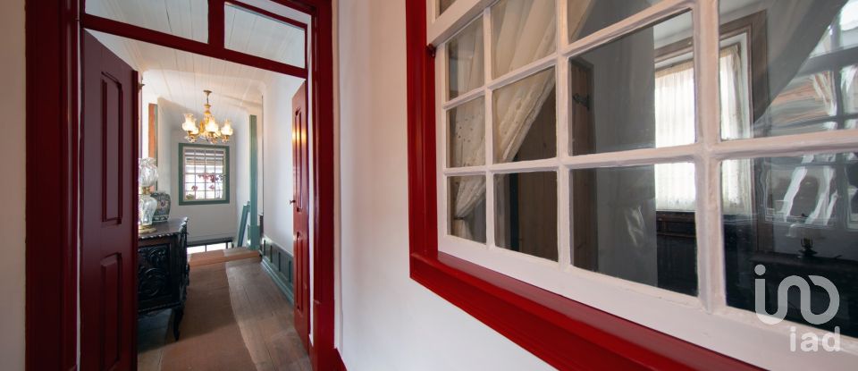 Maison traditionnelle T8 à Vila Nova do Ceira de 394 m²