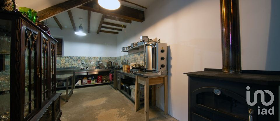 Maison traditionnelle T8 à Vila Nova do Ceira de 394 m²