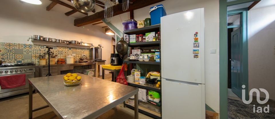 Maison traditionnelle T8 à Vila Nova do Ceira de 394 m²