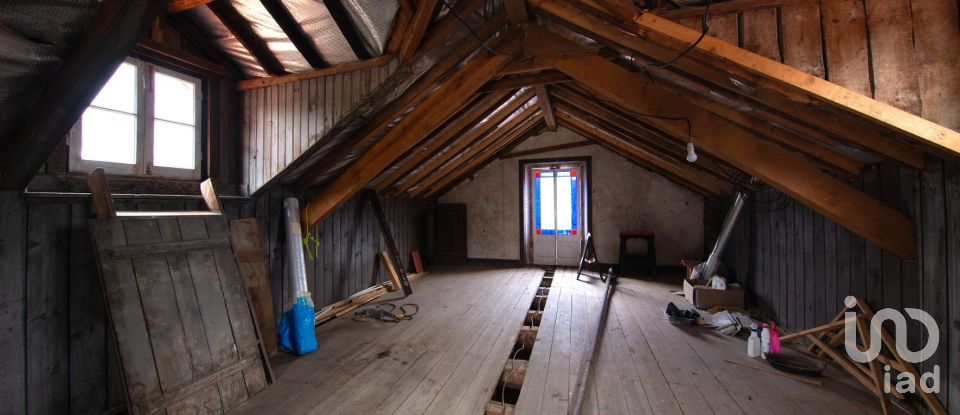 Maison traditionnelle T8 à Vila Nova do Ceira de 394 m²