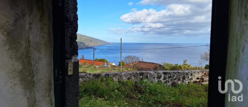 Maison T4 à Ribeiras de 120 m²